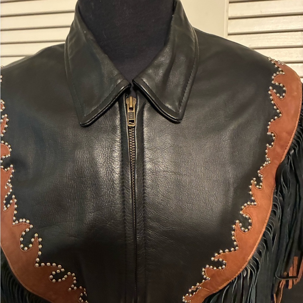 Elegant Black and Brown Leather Fringe Jacket - Picture 3 of 5